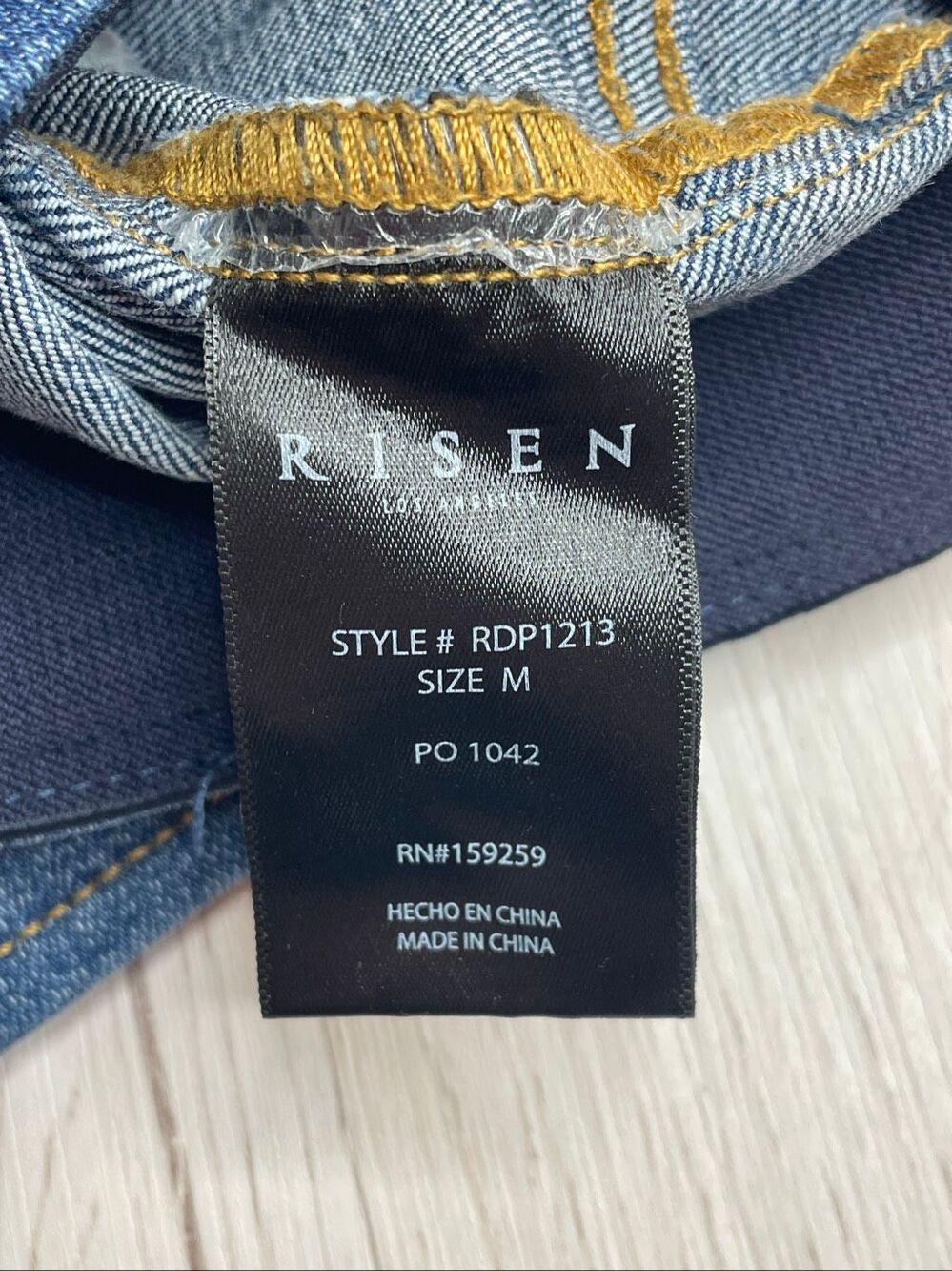 Risen Pull On Flare Bell Bottom Ripped Knee Distressed Jeans size Medium - Picture 5 of 12
